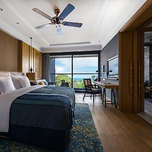 Standard King Room Partial Ocean View